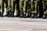 Трудовой договор с мобилизованным приостанавливается, но не расторгается