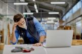 Организация приостановила деятельность. Как учитывать расходы?