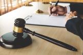 Не выделение НДС в договоре может привести в суд  