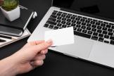 Как выплатить зарплату со счета, операции по которому приостановлены?