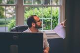 Обязательно ли издавать приказ об увольнении работника?