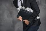 Минфин «успокоил» граждан, срочно забирающих вклады из банков