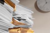 С 1 июля 2026 года СФР освободил бухгалтеров от подачи лишних документов для расчета пособий