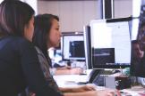 Можно ли принять на работу сотрудника-иностранца без полиса ДМС?