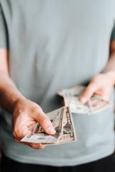Может ли организация взыскать с работника штраф, уплаченный по его вине