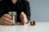 Как правильно заменить годы в расчетном периоде для больничного в 2025 году