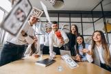Как установить доплату за стаж работы?
