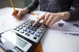 Как рассчитать отпускные, если работнику в 2025 году была повышена зарплата