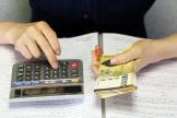 Надо ли сдавать «уточненку» по прибыли, если выявили ошибку в расчете налога на имущество?