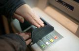 Ежемесячная пенсия бывшему работнику: что с НДФЛ и взносами?