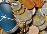 Если работник просит рассчитать его при увольнении позже срока