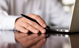 Должен ли ИП после переезда получать новую электронную подпись