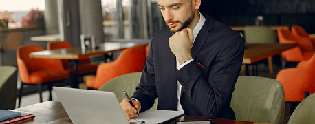 Входит ли сам предприниматель в число работников для АУСН