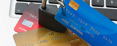 Платежи по корпоративными картами: новые риски