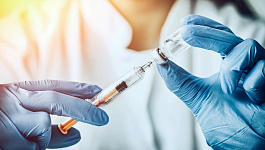 Стимулирующие выплаты для медиков, участвующих в вакцинации: что с НДФЛ?