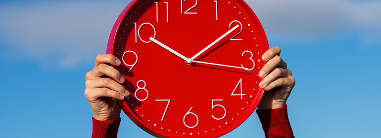 Повременная система оплаты труда: правила и виды