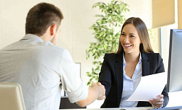 УБРиР упростил перечисление зарплат до «трех кликов»