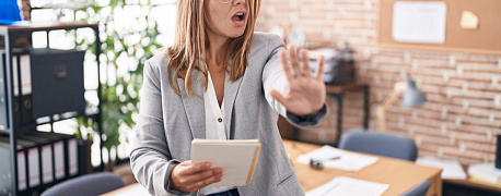 При каких условиях правомерен отказ соискателю в трудоустройстве?