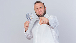 Отмена персональной надбавки за дисциплинарный поступок: мнение КС РФ