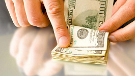 Как в бухучете отразить возмещение покупателю НДС по системе tax free