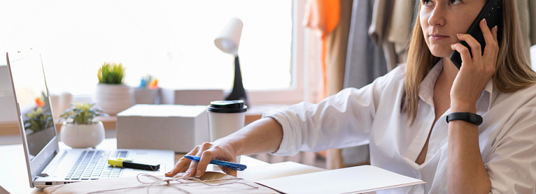 В какой момент уменьшать налоговую базу на АУСН на сумму возвратов и как проверить