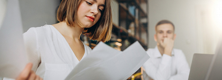 Как заполнить ЕФС 1 при переводе работника на полставки