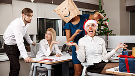 Можно ли принять на работу сотрудника во время новогодних каникул