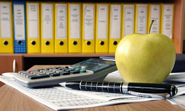 Можно ли перенести дополнительный оплачиваемый отпуск на следующий год?