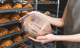 Когда допустимо выставлять раз в месяц авансовые счета-фактуры 