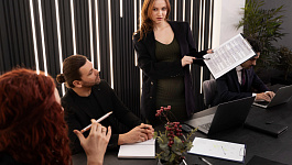 Стоимость безвозмездной помощи от учредителя: кто не учитывает, а кто учитывает в доходах