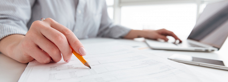 Как заменить расчетный период для оплаты больничных?