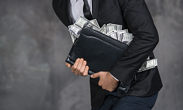 Минфин «успокоил» граждан, срочно забирающих вклады из банков