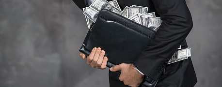 Минфин «успокоил» граждан, срочно забирающих вклады из банков