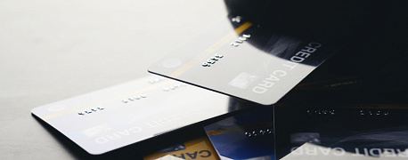 Резервы на выплату вознаграждений за выслугу лет и по итогам года: как учитывать?