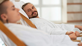 Исчисляют ли турналог санатории, если путевку оплатила организация