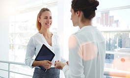 Срок действия договора истек, а операции не завершены. Что делать?