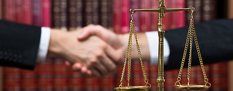 Учет расходов на адвоката