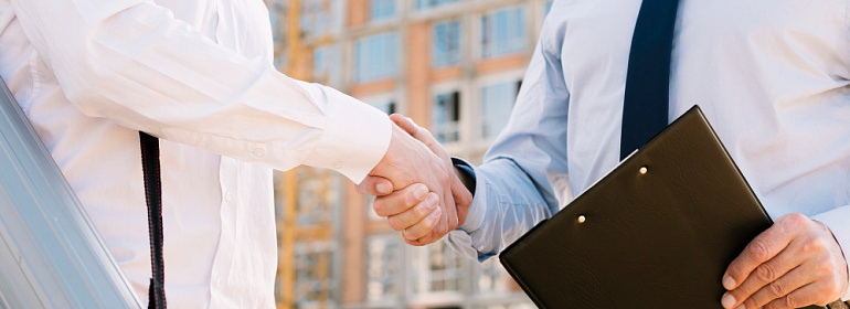 Сделки между ООО и ИП: как избежать доначислений налогов