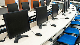 Кто получает налоговый вычет, если за обучение платит один из супругов