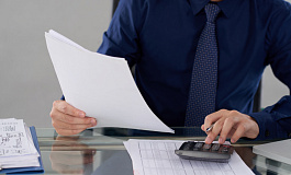 Как СФР посчитает штраф, если ЕФС-1 на несколько исполнителей по ГПД сдали с опозданием