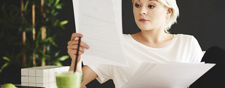 Можно ли выдать сотруднику документ «на бумаге», если в организации введен КЭДО