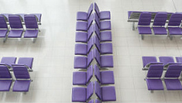 Учет затрат на оплату услуг зала повышенной комфортности в командировке