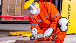 Когда можно вводить в штатное расписание двойные должности