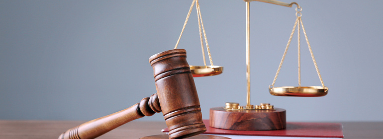 Суд разрешил не облагать взносами стоимость аренды жилья для работника