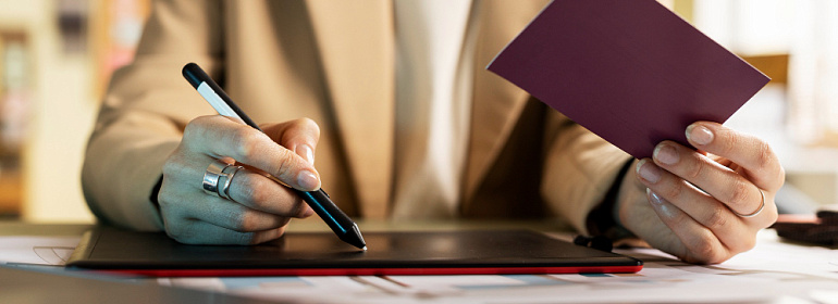 У нового работника нет трудовой: как действовать работодателю?