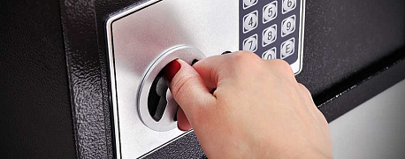 КС не дал разорить предпринимателя грабительскими процентами