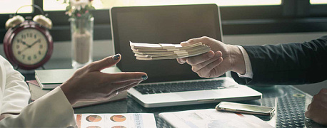 Как грамотно одолжить работнику фирмы  