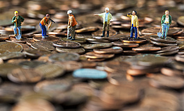 Кластеры при госкомпаниях