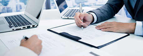 ВС разобрался в «детективе» с переводами по поддельным платежкам