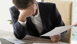 Если уволенный сотрудник оказался должником